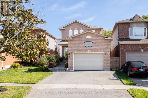 17 Fry Crescent, Clarington (Bowmanville), ON - Outdoor With Facade