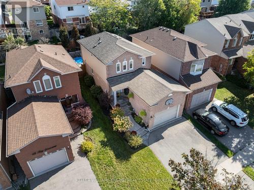 17 Fry Crescent, Clarington (Bowmanville), ON - Outdoor