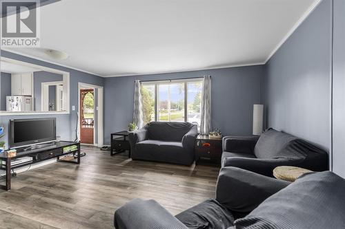 87 Campbell Ave, Sault Ste. Marie, ON - Indoor Photo Showing Living Room