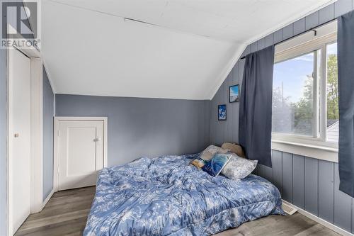 87 Campbell Ave, Sault Ste. Marie, ON - Indoor Photo Showing Bedroom