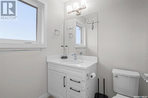 55 619 Evergreen Boulevard, Saskatoon, SK - Indoor Photo Showing Bathroom