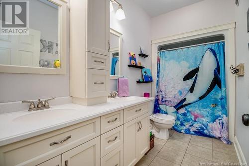 22 Railside Court, Fredericton, NB - Indoor Photo Showing Bathroom