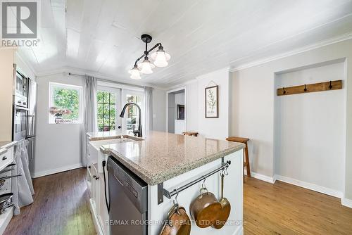 1002 Ontario Street, Cobourg, ON - Indoor Photo Showing Kitchen With Upgraded Kitchen