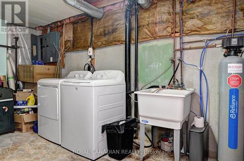 40 - 515 Weber Street N, Waterloo, ON - Indoor Photo Showing Laundry Room