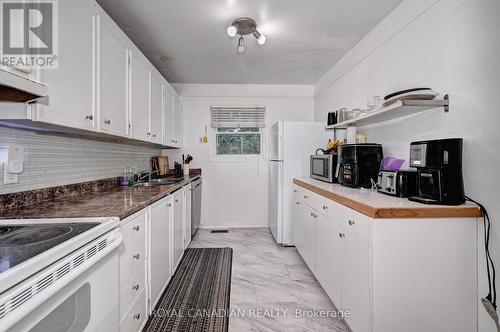 40 - 515 Weber Street N, Waterloo, ON - Indoor Photo Showing Kitchen With Double Sink