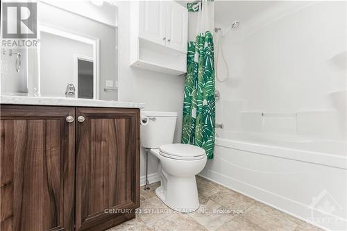 2678 Concession 11E Road, Lanark Highlands, ON - Indoor Photo Showing Bathroom