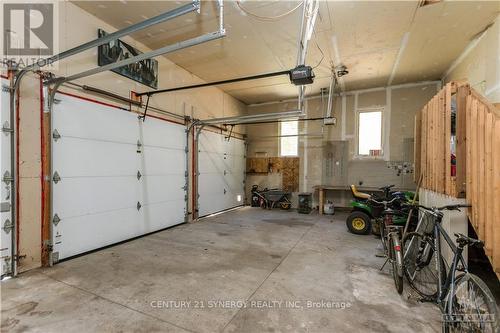 2678 Concession 11E Road, Lanark Highlands, ON - Indoor Photo Showing Garage