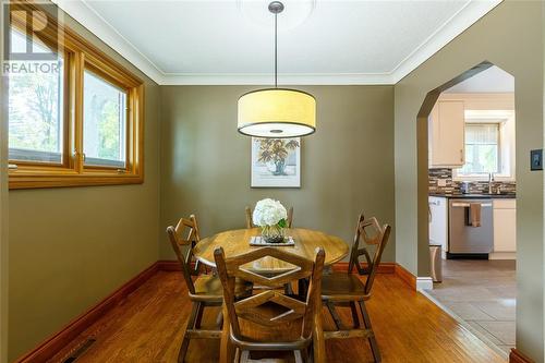 539 Prentice Avenue, Sarnia, ON - Indoor Photo Showing Dining Room