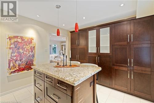 126 Brant Street, Oakville, ON - Indoor Photo Showing Kitchen