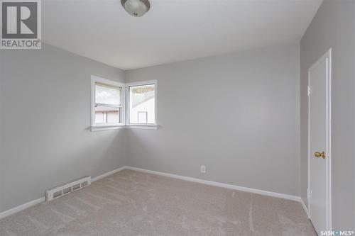 1160 Stadacona Street W, Moose Jaw, SK - Indoor Photo Showing Other Room