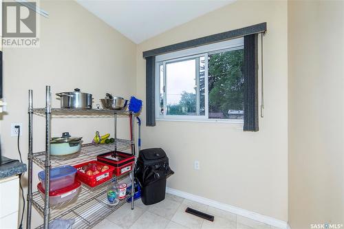 2301 Clarence Avenue S, Saskatoon, SK - Indoor Photo Showing Other Room