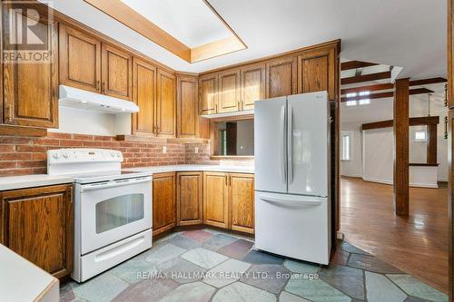 26 Whitman Street, Toronto, ON - Indoor Photo Showing Kitchen