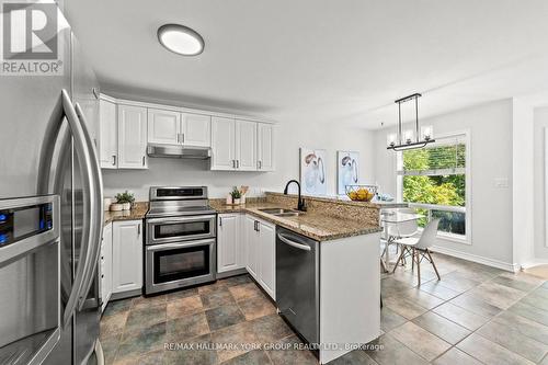 34 Bach Avenue, Whitby, ON - Indoor Photo Showing Kitchen With Double Sink With Upgraded Kitchen