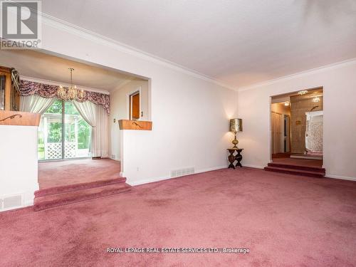 58 Sylvadene Parkway, Vaughan, ON - Indoor Photo Showing Other Room