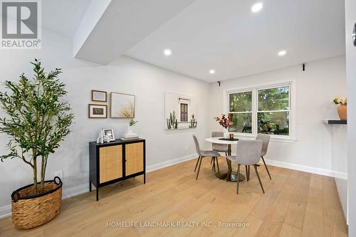 769 Sutherland Avenue, Newmarket, ON - Indoor Photo Showing Dining Room