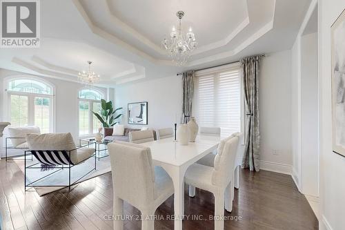 32 Vines Place, Aurora, ON - Indoor Photo Showing Dining Room