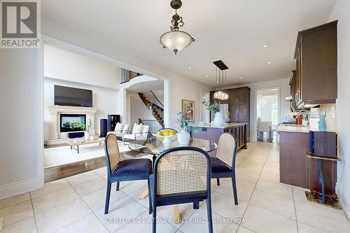 32 Vines Place, Aurora, ON - Indoor Photo Showing Dining Room