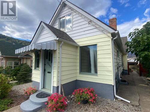 1345 Thom  Street, Trail, BC - Outdoor