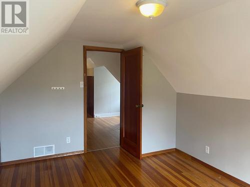 1345 Thom  Street, Trail, BC - Indoor Photo Showing Other Room