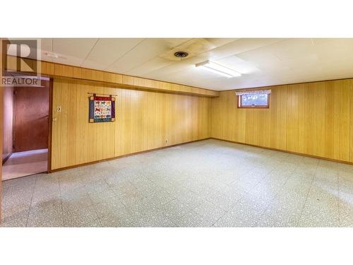 229 24Th  N Avenue, Creston, BC - Indoor Photo Showing Basement