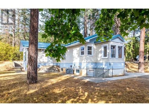 229 24Th  N Avenue, Creston, BC - Outdoor