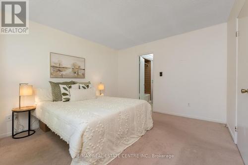 17 Holmes Drive, Caledon, ON - Indoor Photo Showing Bedroom