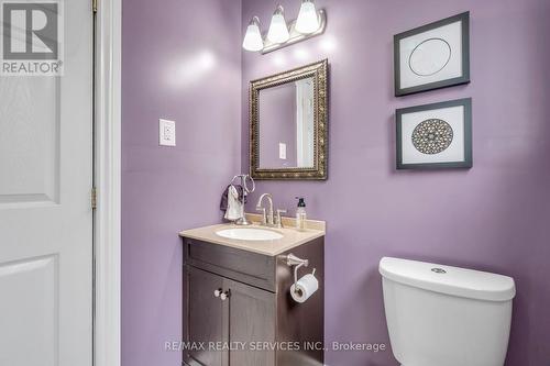 17 Newlyn Crescent, Brampton, ON - Indoor Photo Showing Bathroom