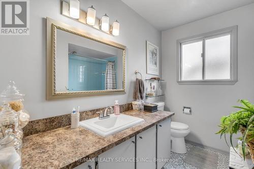 17 Newlyn Crescent, Brampton, ON - Indoor Photo Showing Bathroom