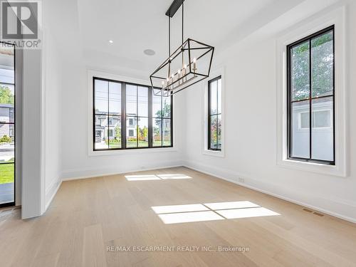 542 Warminster Drive, Oakville, ON - Indoor Photo Showing Other Room