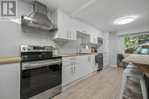 71 Westwood Road, Guelph, ON - Indoor Photo Showing Kitchen