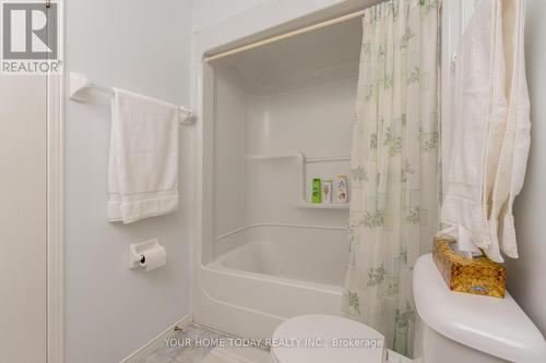 8906 Wellington Road 50, Erin, ON - Indoor Photo Showing Bathroom