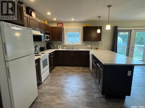 204 Beaver Street, Air Ronge, SK - Indoor Photo Showing Kitchen With Double Sink