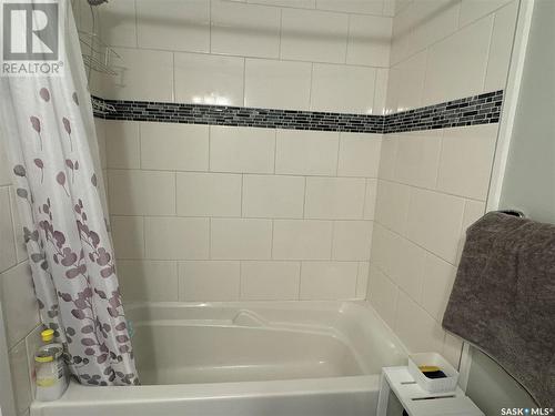 204 Beaver Street, Air Ronge, SK - Indoor Photo Showing Bathroom