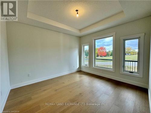 48 John Crescent, Brockton, ON - Indoor Photo Showing Other Room