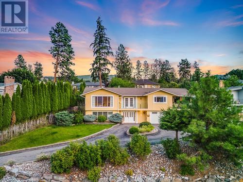 431 Okaview Road, Kelowna, BC - Outdoor With Facade