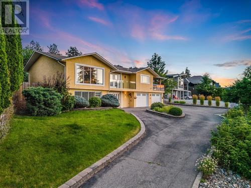 431 Okaview Road, Kelowna, BC - Outdoor With Facade