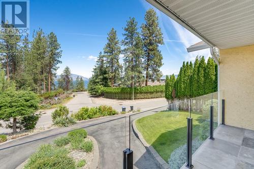 431 Okaview Road, Kelowna, BC - Outdoor