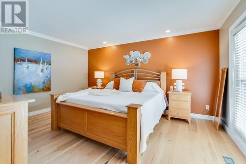 431 Okaview Road, Kelowna, BC - Indoor Photo Showing Bedroom