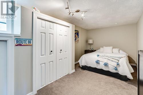 431 Okaview Road, Kelowna, BC - Indoor Photo Showing Bedroom