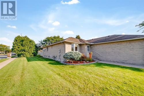 4596 Gapam Court, Windsor, ON - Outdoor