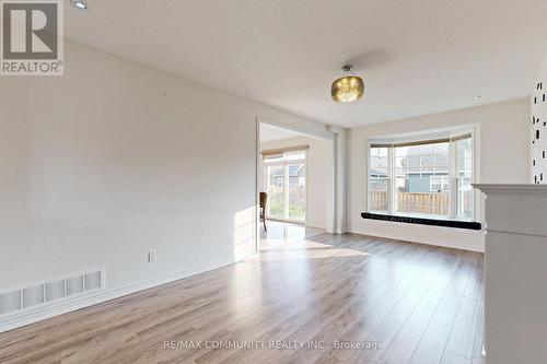 634 Grange Way, Peterborough, ON - Indoor Photo Showing Other Room