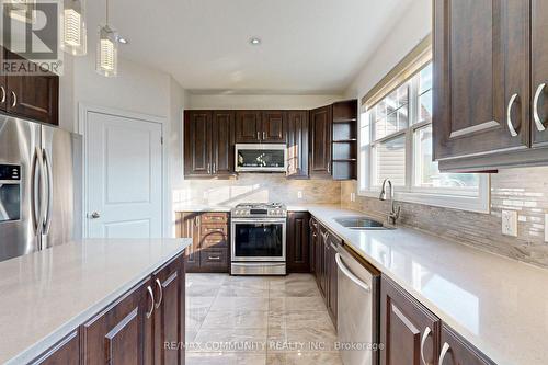 634 Grange Way, Peterborough, ON - Indoor Photo Showing Kitchen With Double Sink With Upgraded Kitchen