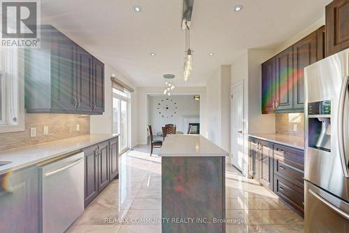 634 Grange Way, Peterborough, ON - Indoor Photo Showing Kitchen