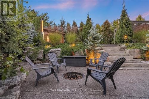 2 Mallette Crescent, Niagara-On-The-Lake, ON - Outdoor With Deck Patio Veranda