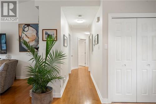 135 Oak Lane, Perth, ON - Indoor Photo Showing Other Room