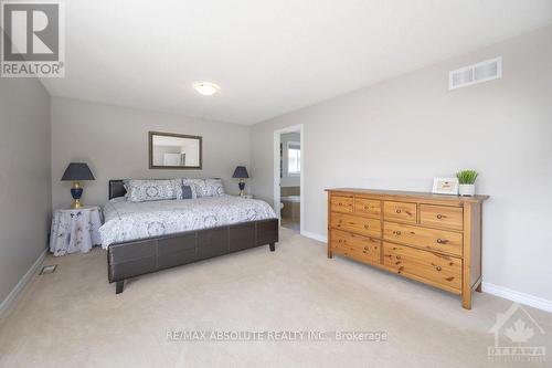 77 Carter Crescent, Arnprior, ON - Indoor Photo Showing Bedroom