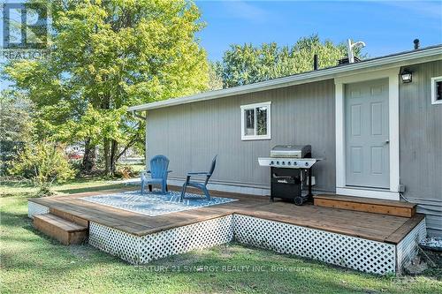 8887 Lynwood Park, Ottawa, ON - Outdoor With Deck Patio Veranda With Exterior