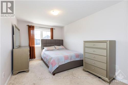 516 Enclave Lane, Clarence-Rockland, ON - Indoor Photo Showing Bedroom