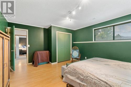 2501 Crestview Road, West Kelowna, BC - Indoor Photo Showing Bedroom