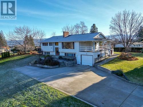 2501 Crestview Road, West Kelowna, BC - Outdoor